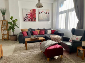 DSM Ferienwohnung Schicke loftartige Wohnung 95m2
